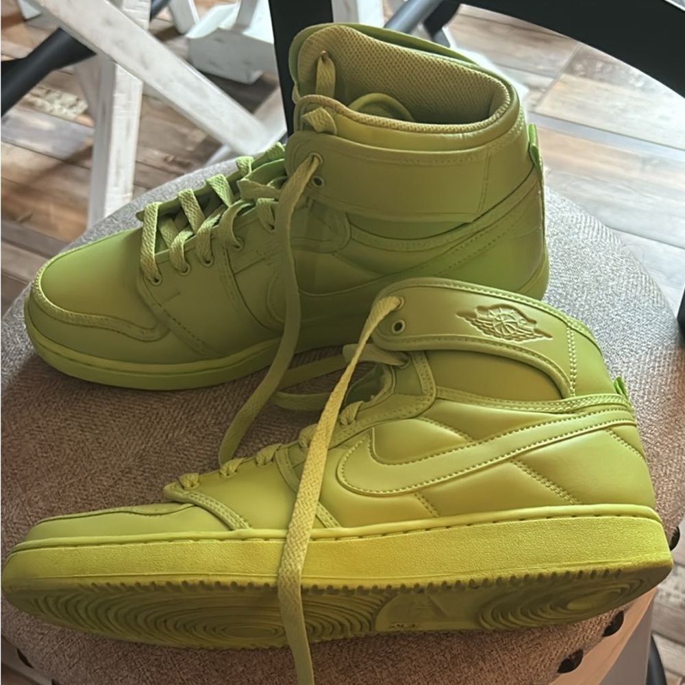 Air Jordan 1 - AJKO 1 Billie Eilish Women’s size 10